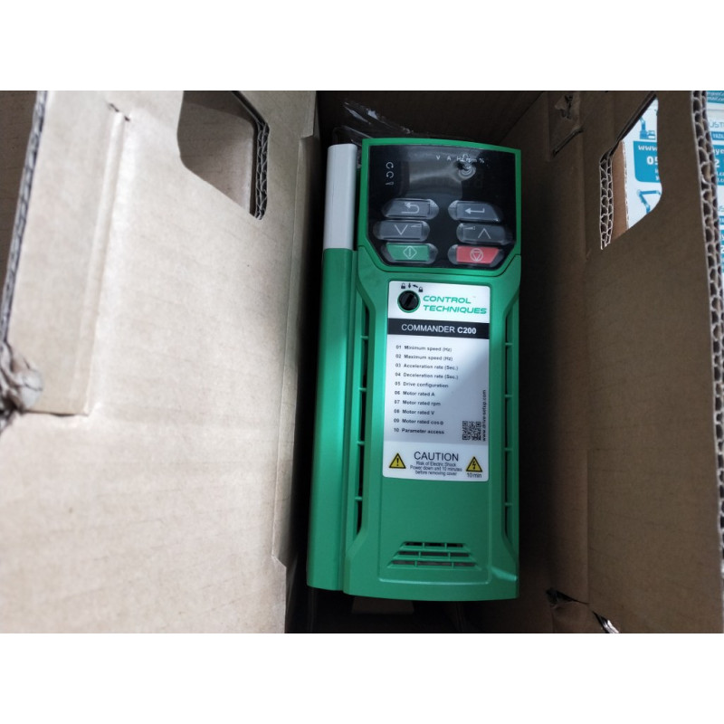 M20003400073 A Control Techniques M200 SERİSİ 3KW HIZ KONTROL CİHAZI